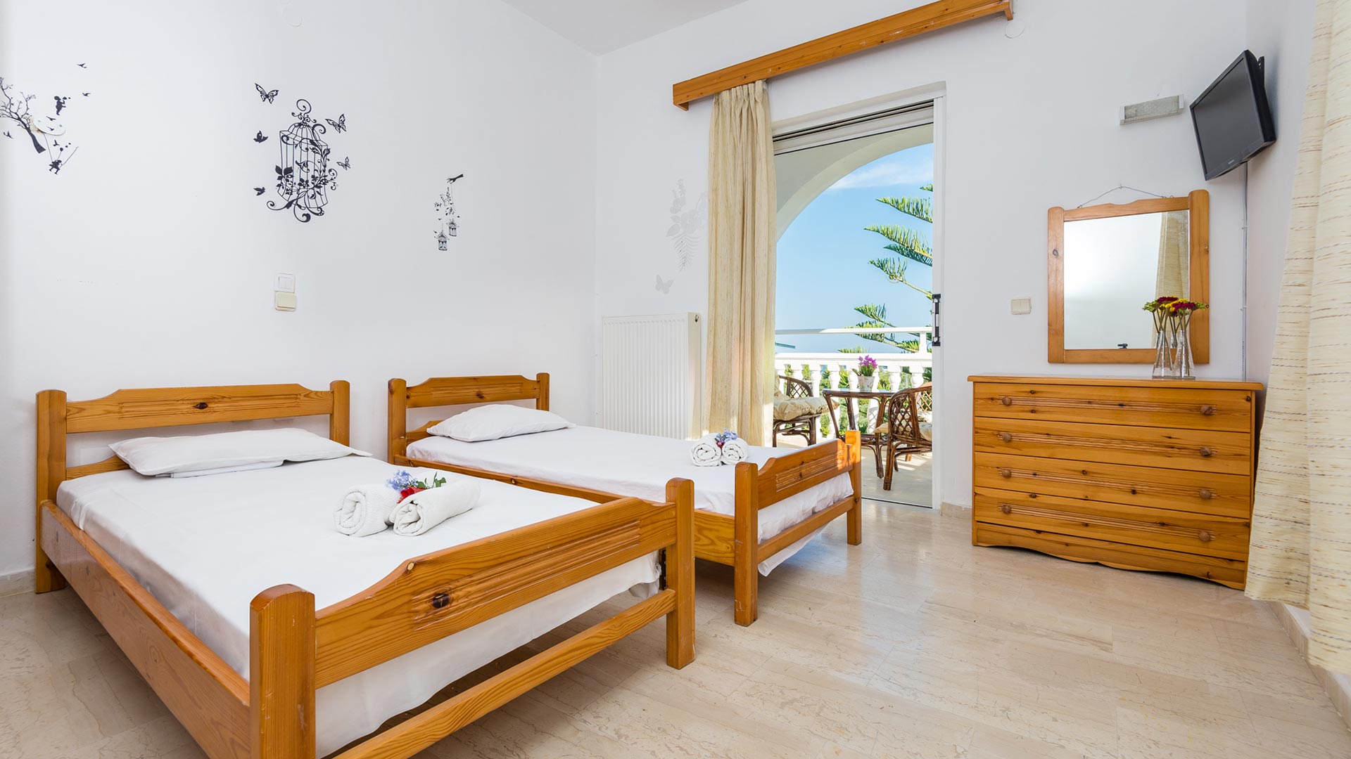 LAGANAS STUDIOS & APARTMENTS ZANTE ZAKYNTHOS GREECE